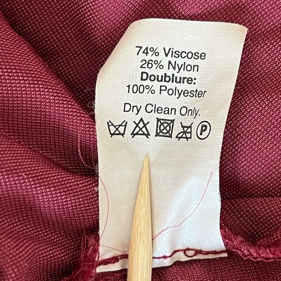 J. Crew Women's Size 4 Sleeveless Crushed
Velvet Red Holiday Top Peplum - Picture 10 of 12